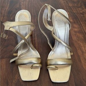 Gold vince Camuto heels - size 8m‎ - worn once